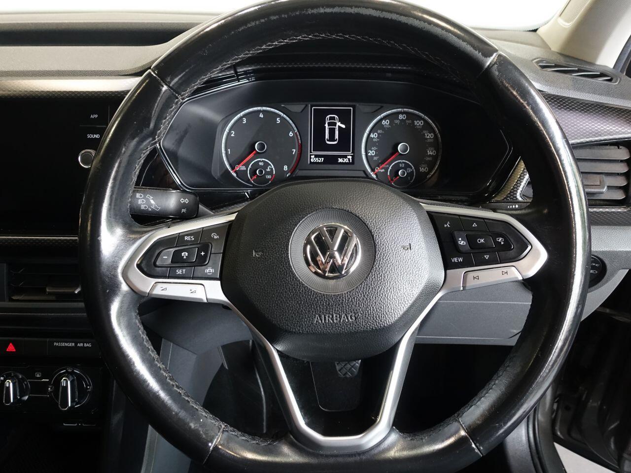 Volkswagen T-Cross - Image 3