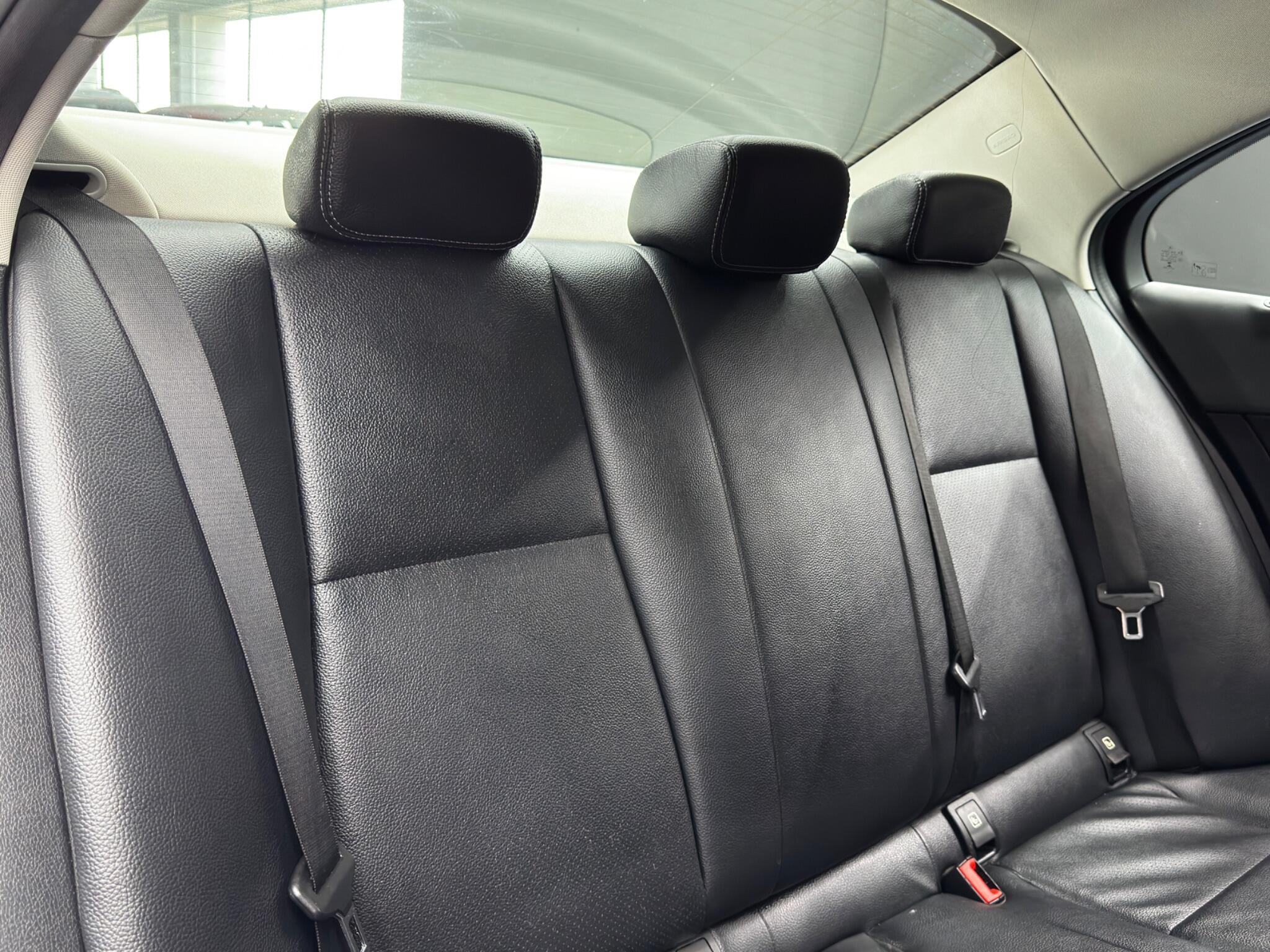 Mercedes C Class - Image 15