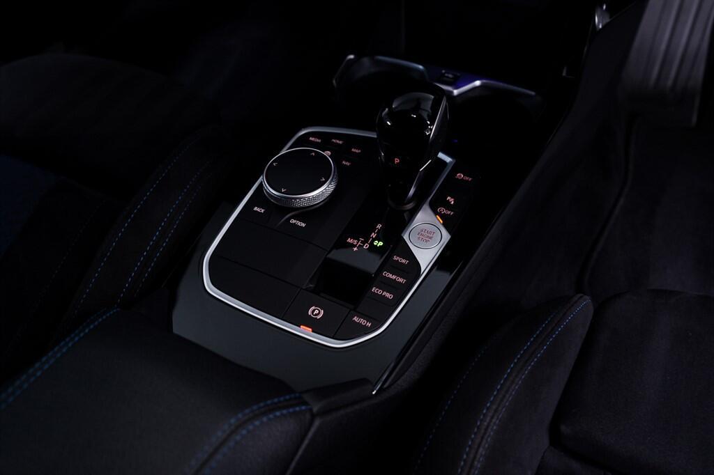 BMW 1 Series - Image 19