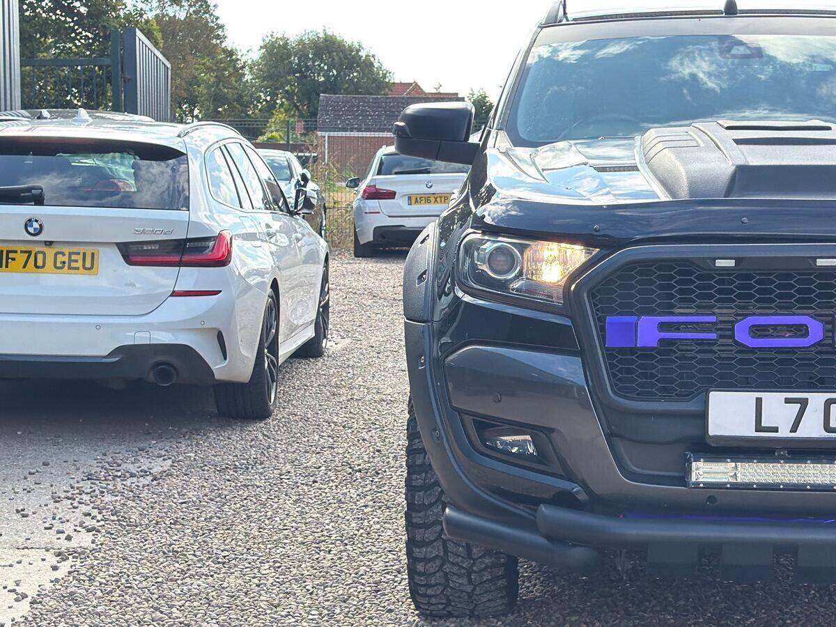 Ford Ranger - Image 11