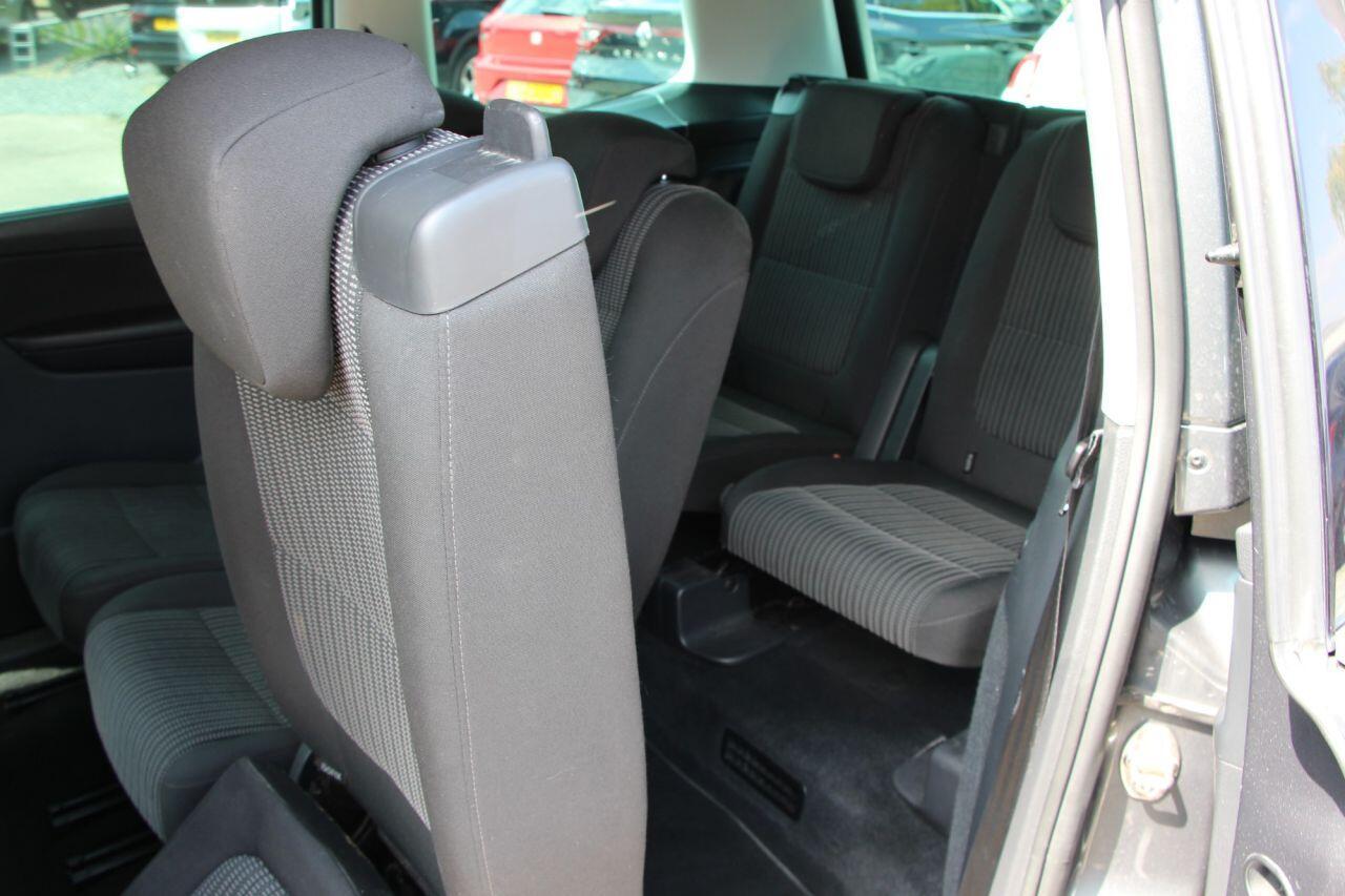 SEAT Alhambra - Image 20