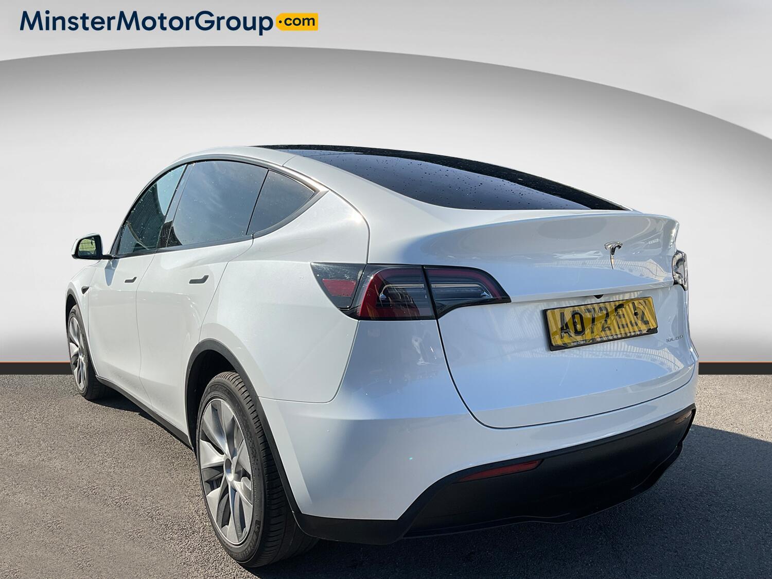 Tesla Model Y - Image 4