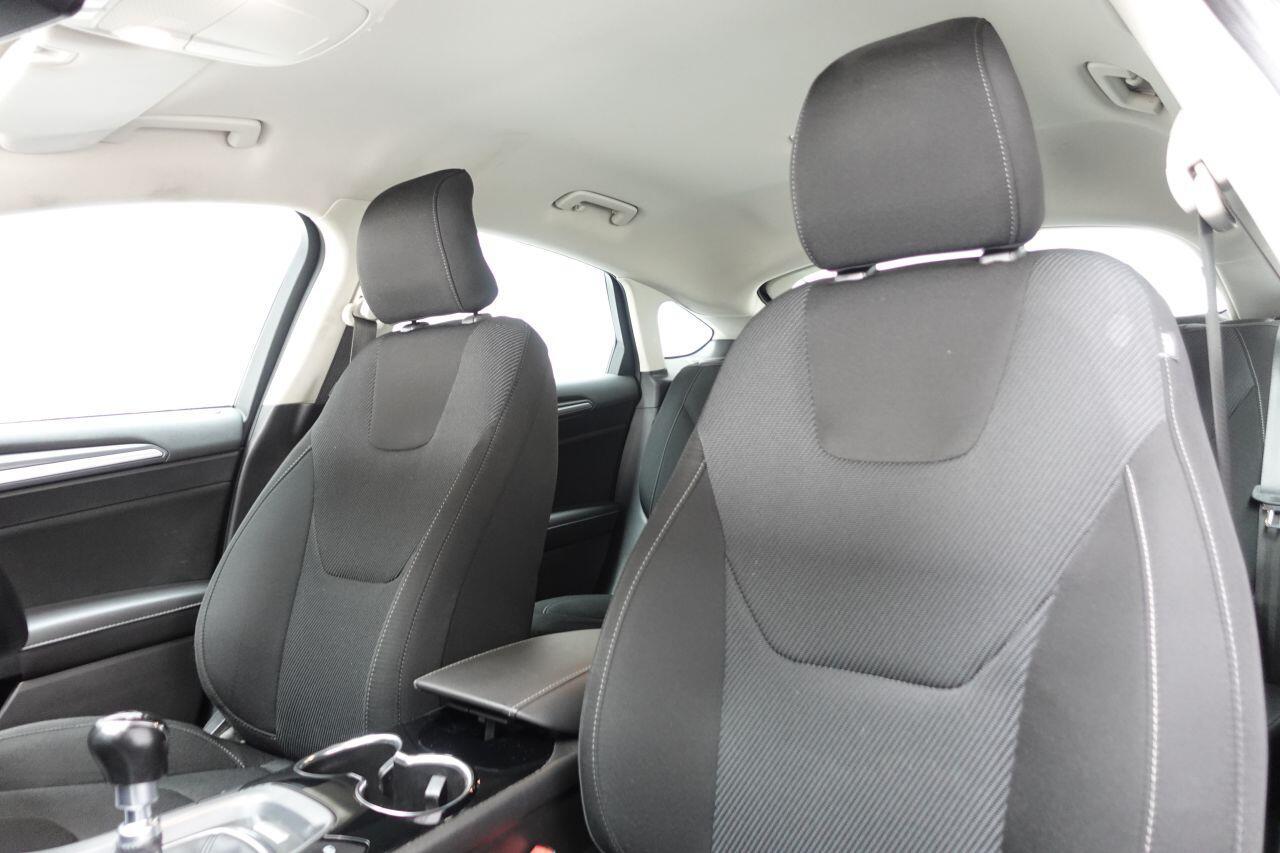 Ford Mondeo - Image 17