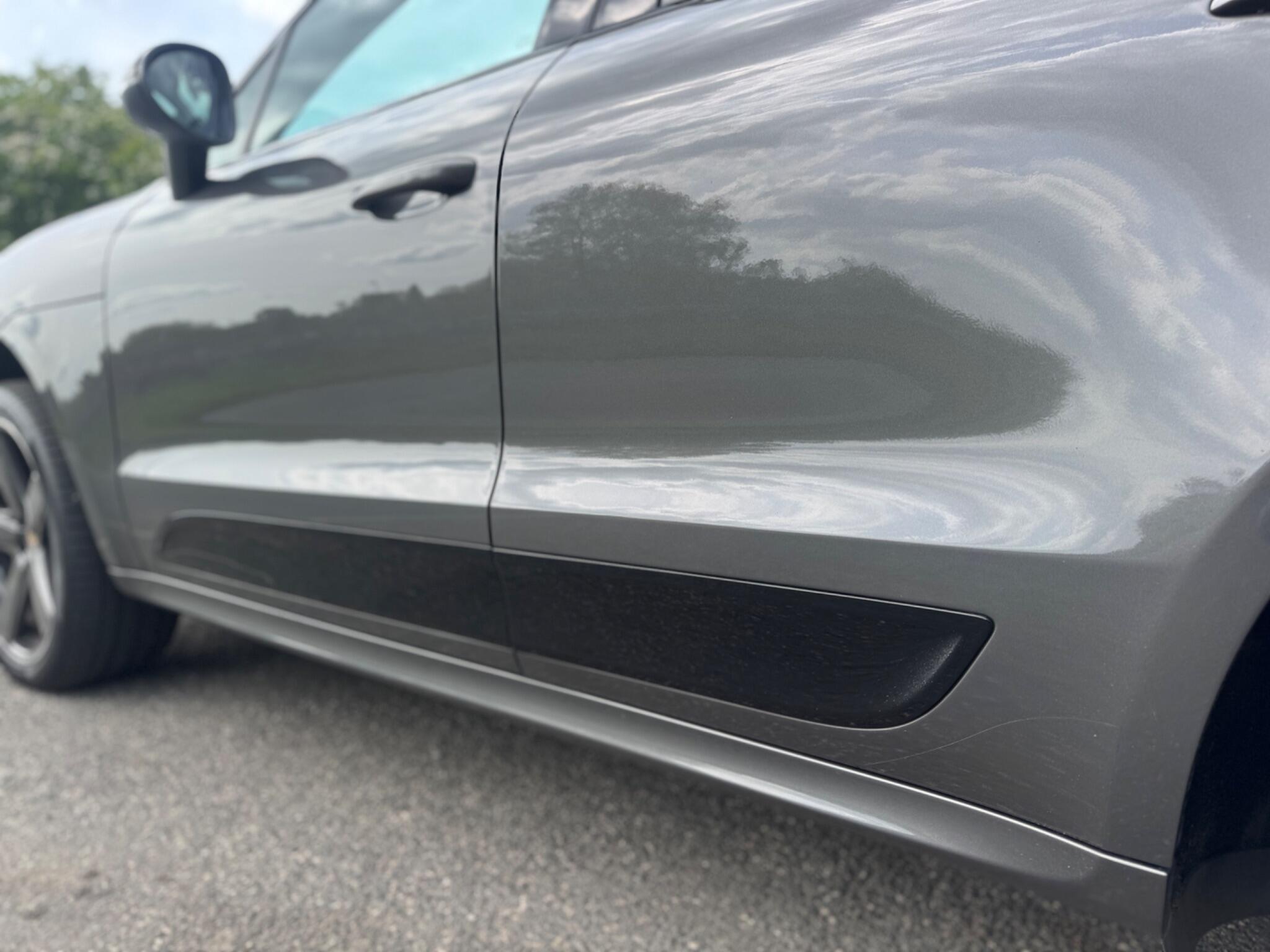 Porsche Macan - Image 67