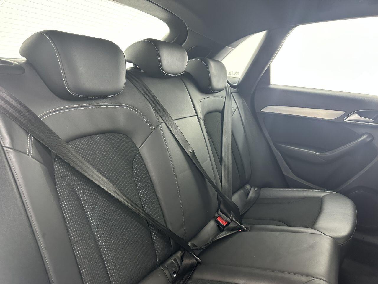 Audi Q3 - Image 15