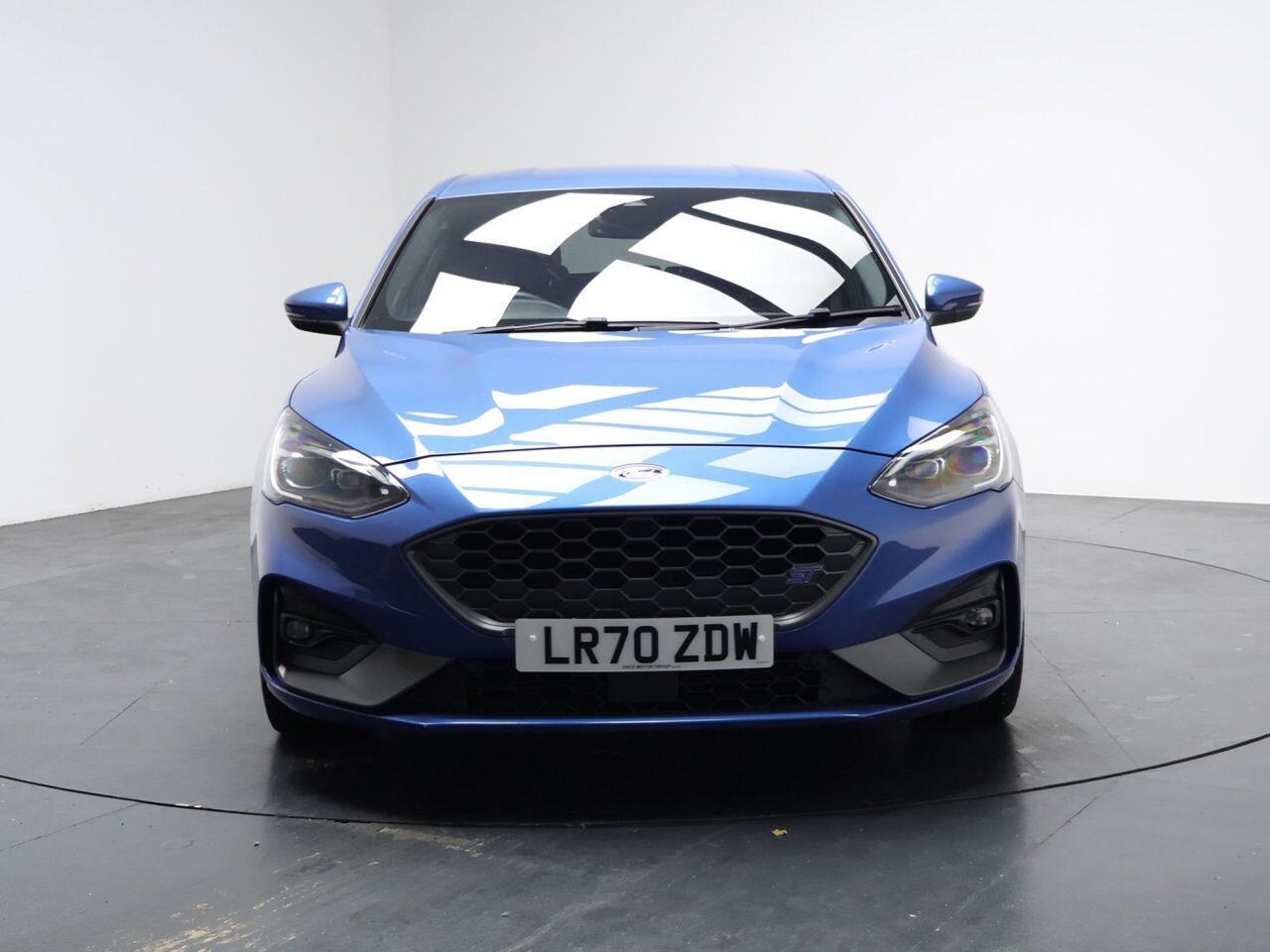 Ford Focus - Image 5