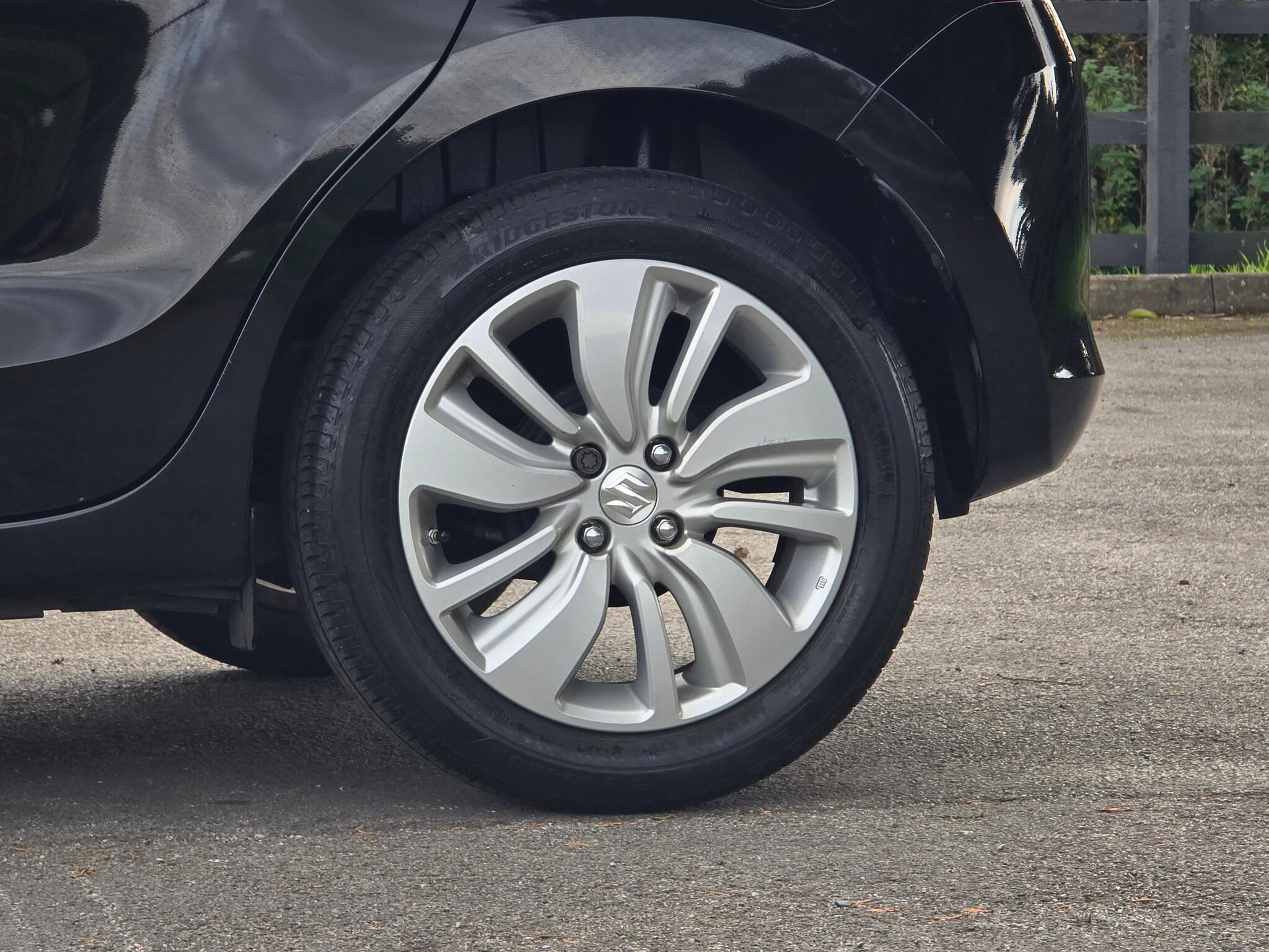 Suzuki Swift - Image 19