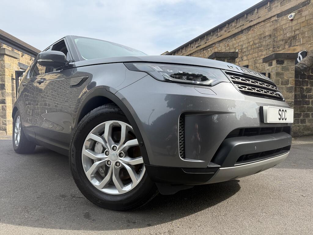 Land Rover Discovery - Image 9