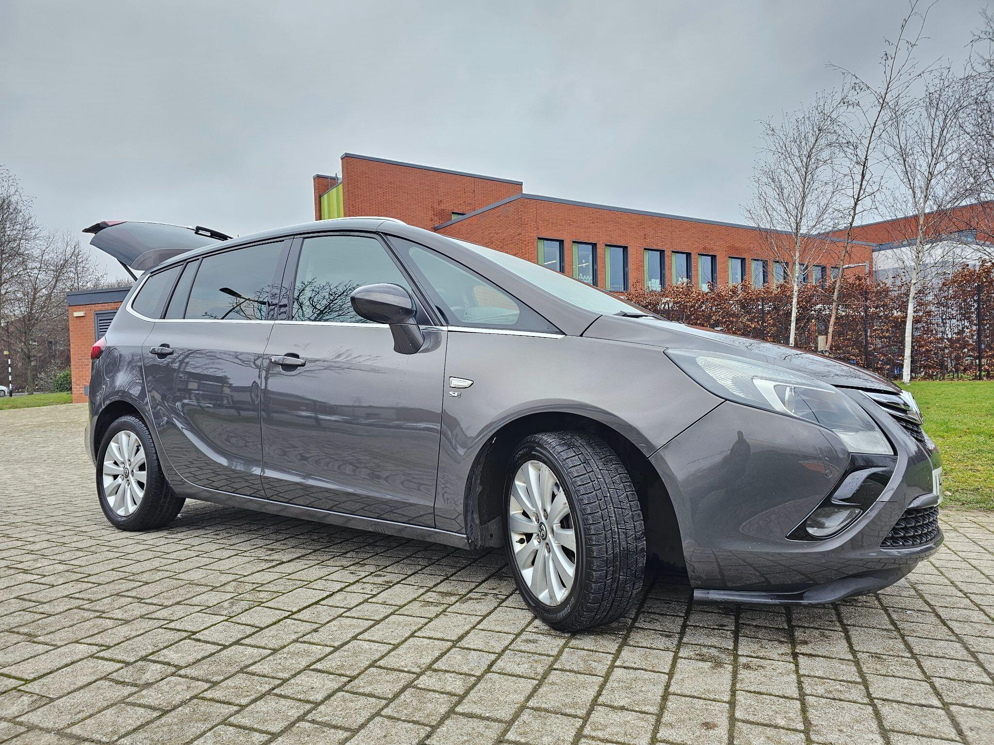 Vauxhall Zafira Tourer - Image 11