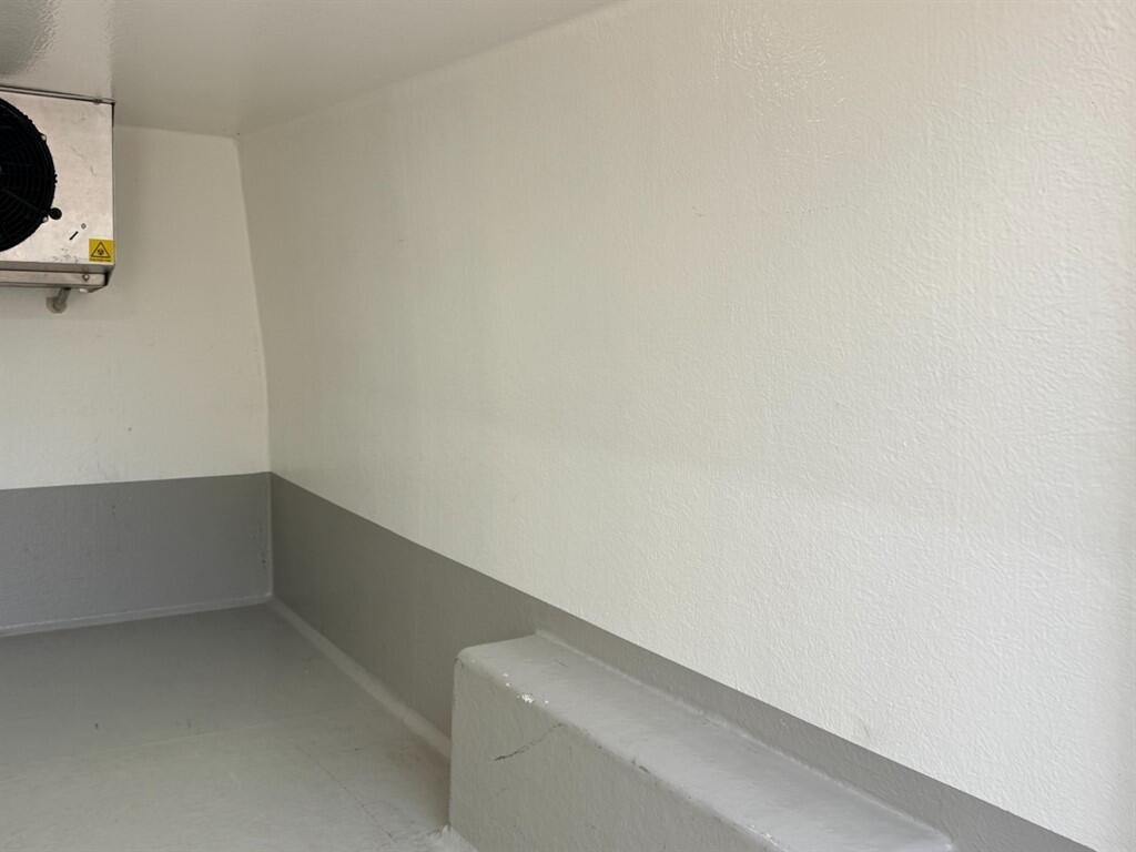 Renault Trafic - Image 8