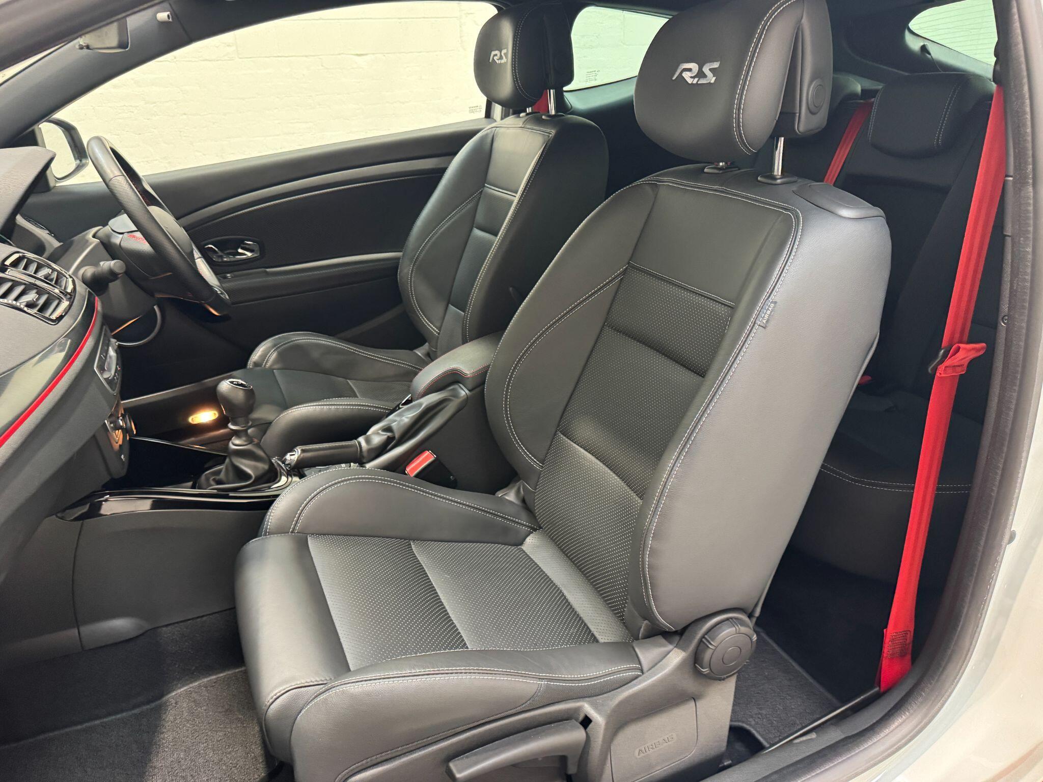 Renault Megane - Image 91
