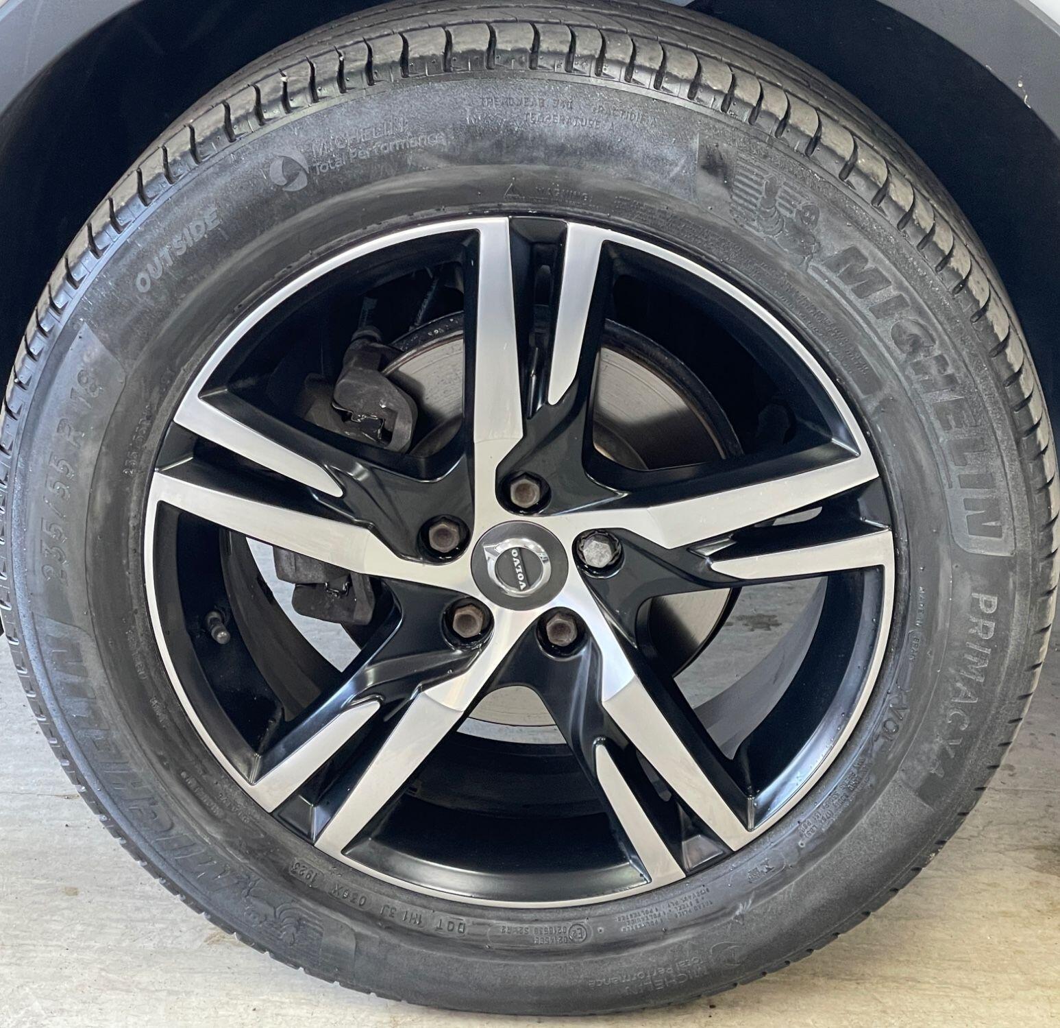 Volvo XC40 - Image 20