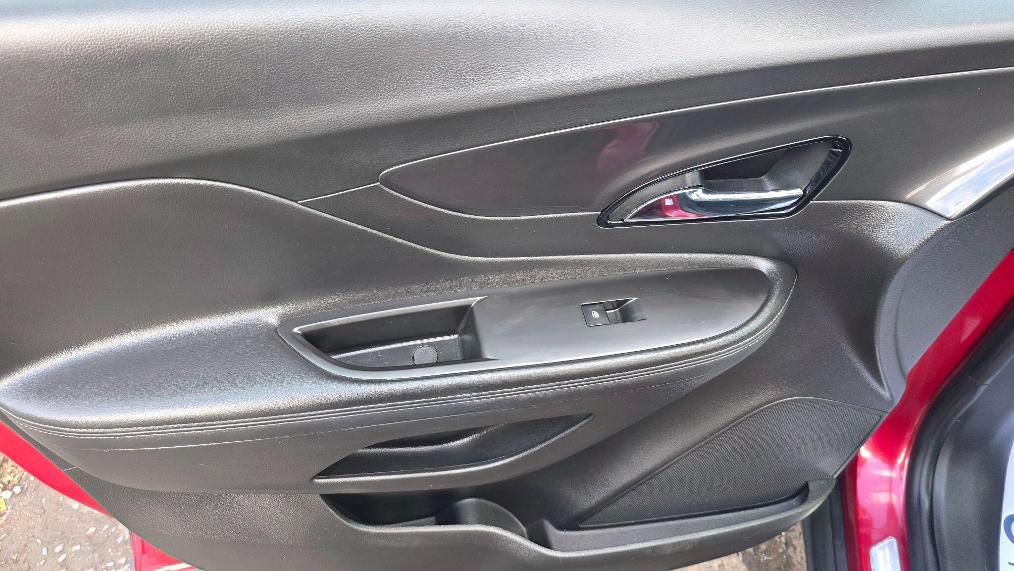 Vauxhall Mokka X - Image 40