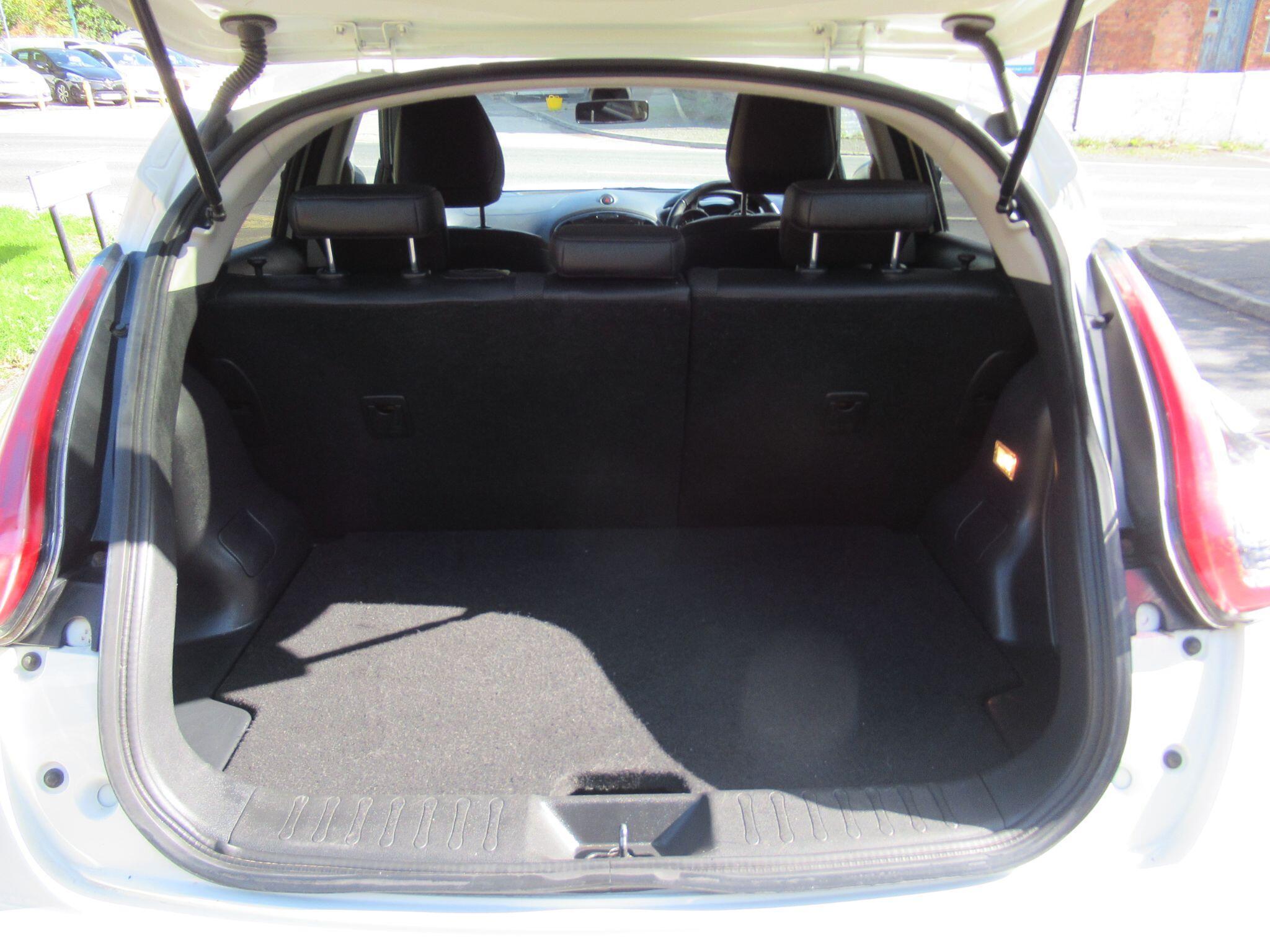 Nissan Juke - Image 17