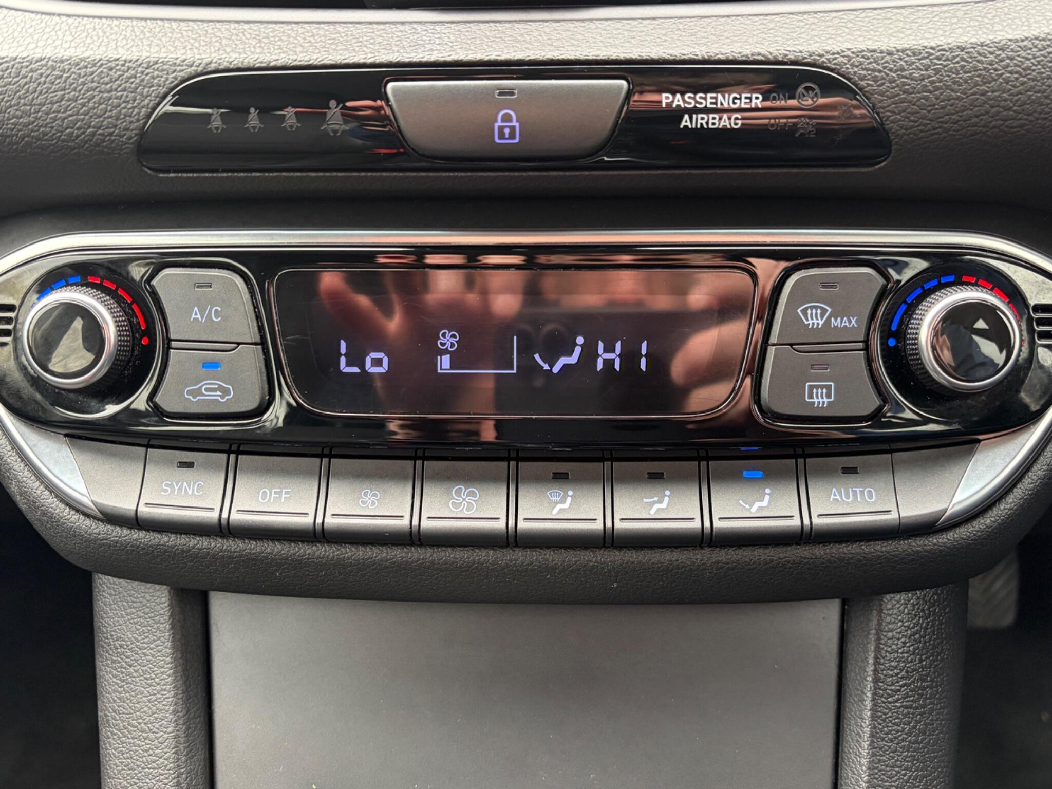 Hyundai i30 - Image 30