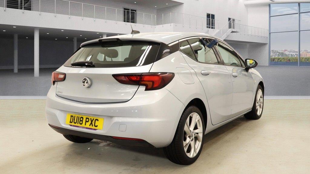 Vauxhall Astra - Image 4