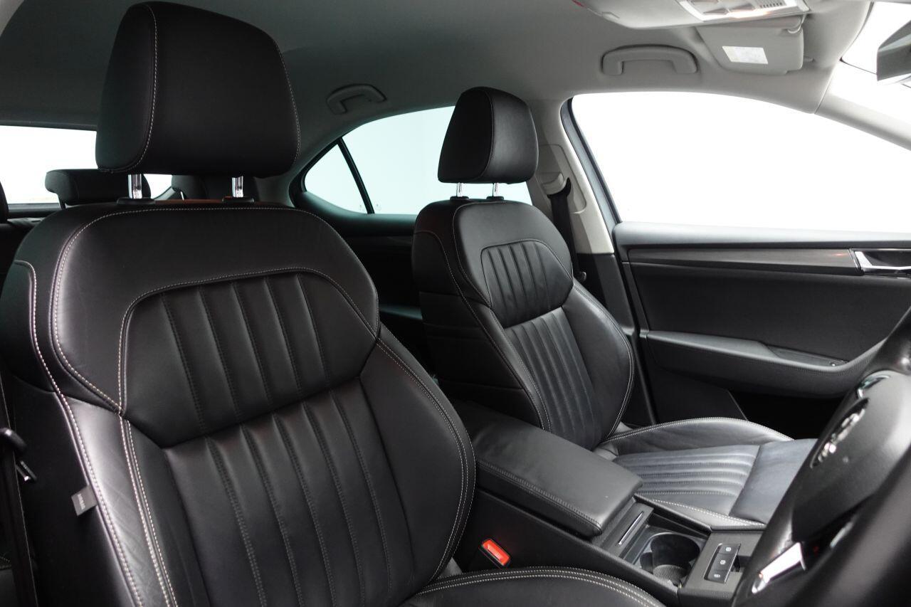 Skoda Superb - Image 4