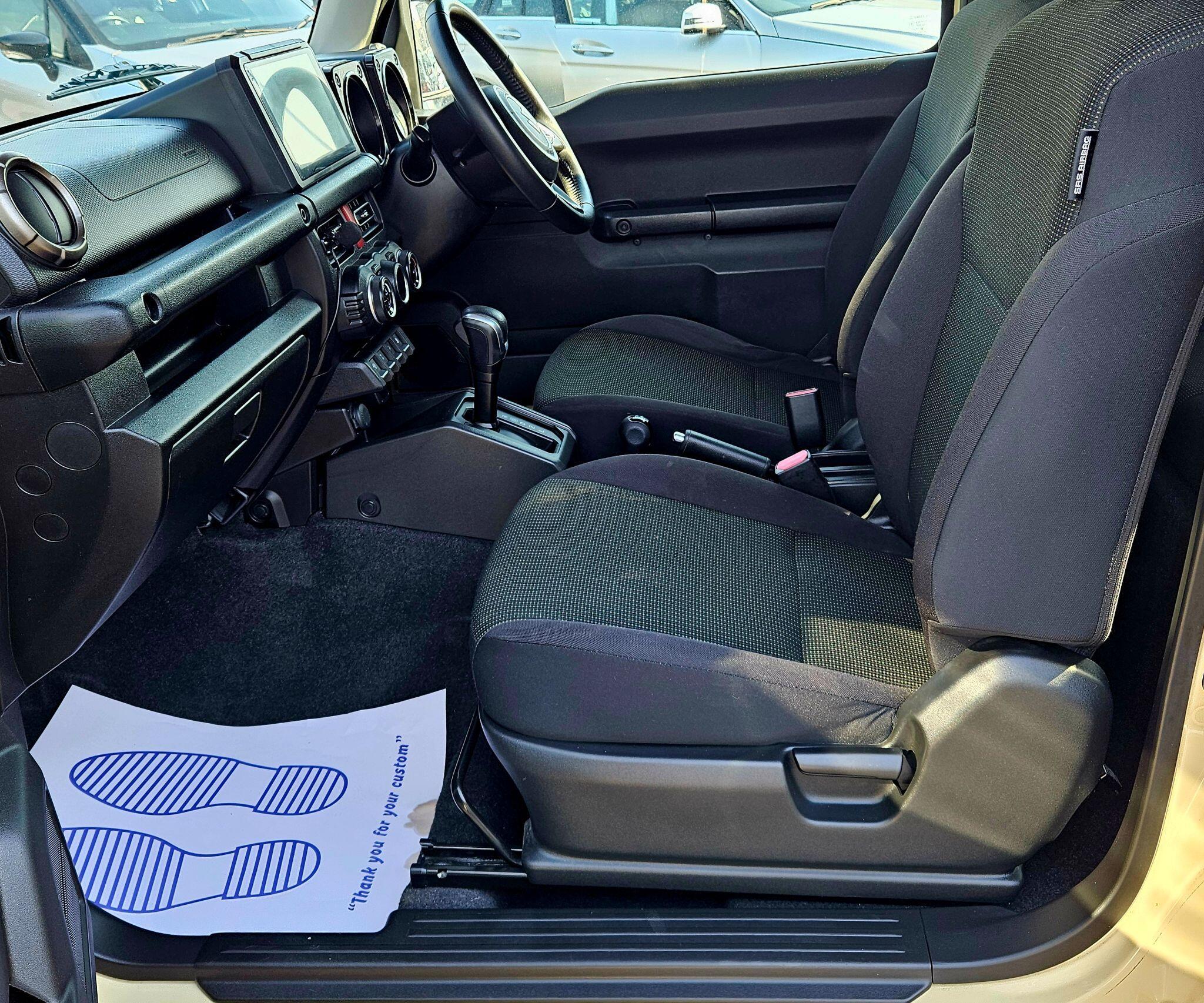 Suzuki Jimny - Image 17