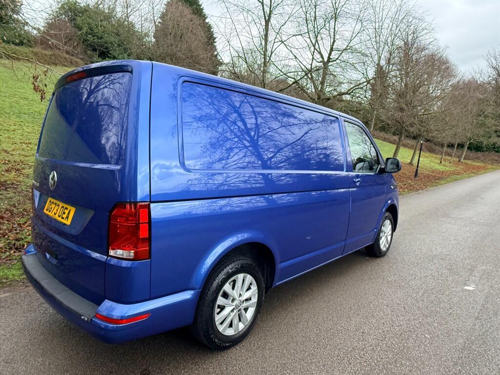 Volkswagen Transporter - Image 3