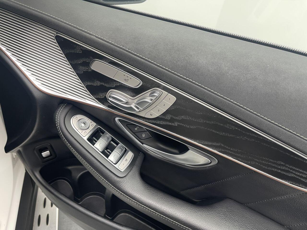 Mercedes-benz EQC - Image 34