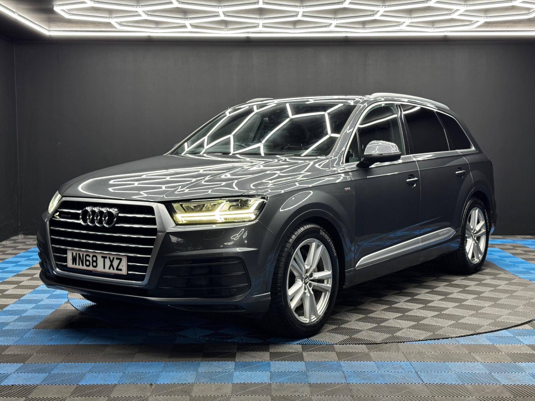 Audi Q7 - Image 3