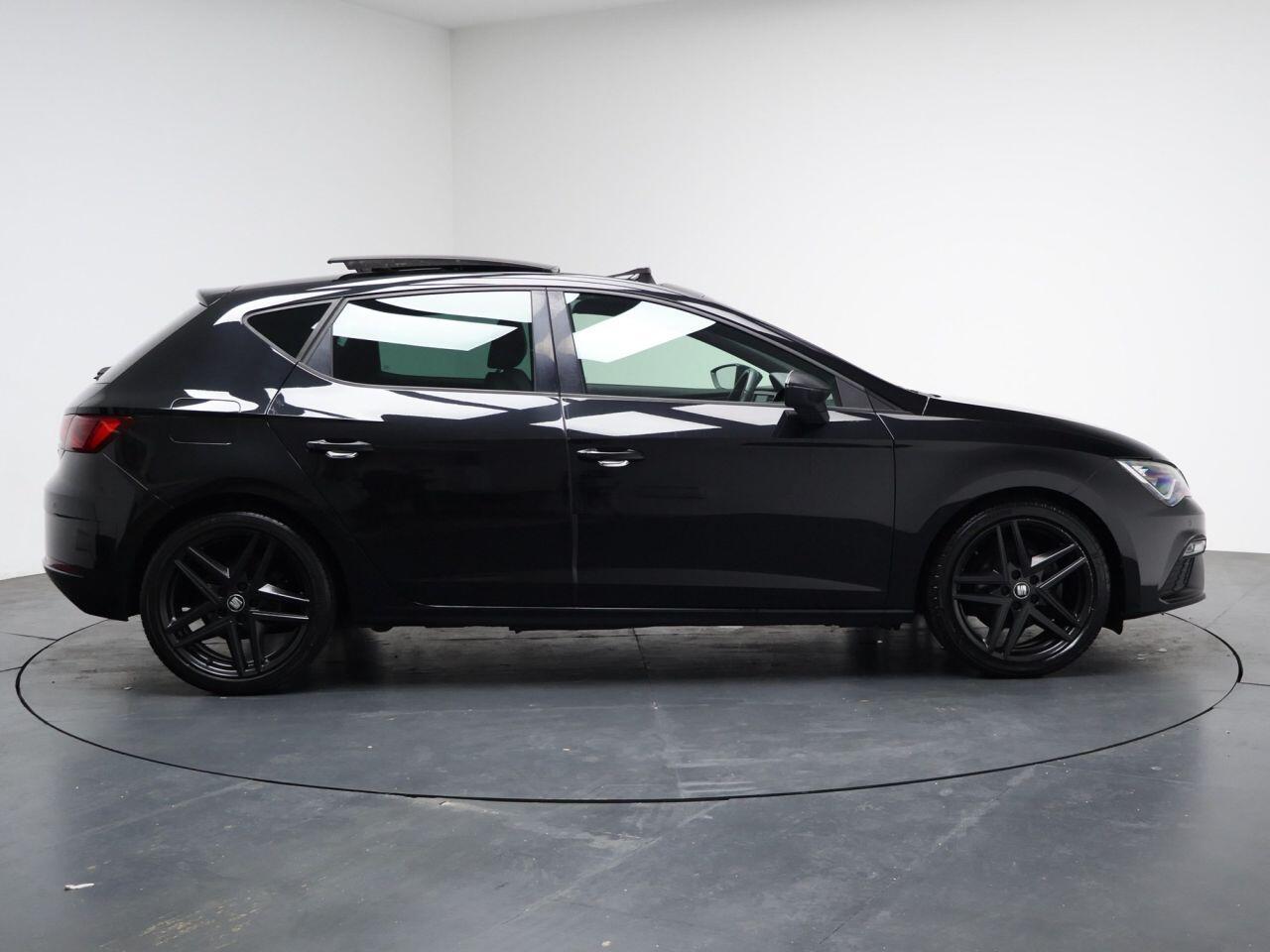 SEAT Leon - Image 14