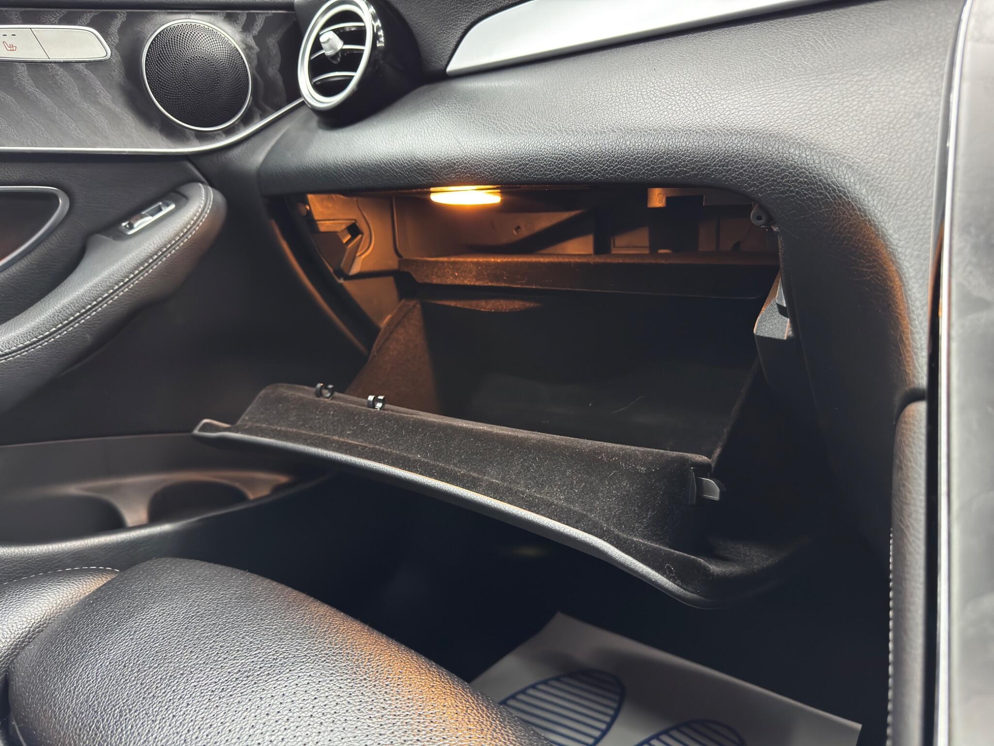 Mercedes GLC - Image 34