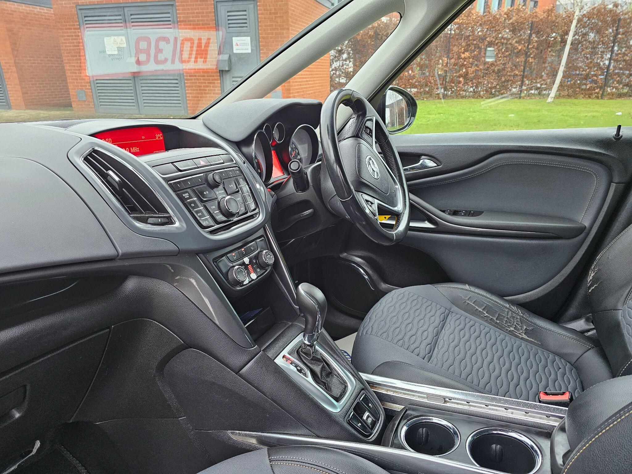 Vauxhall Zafira Tourer - Image 32