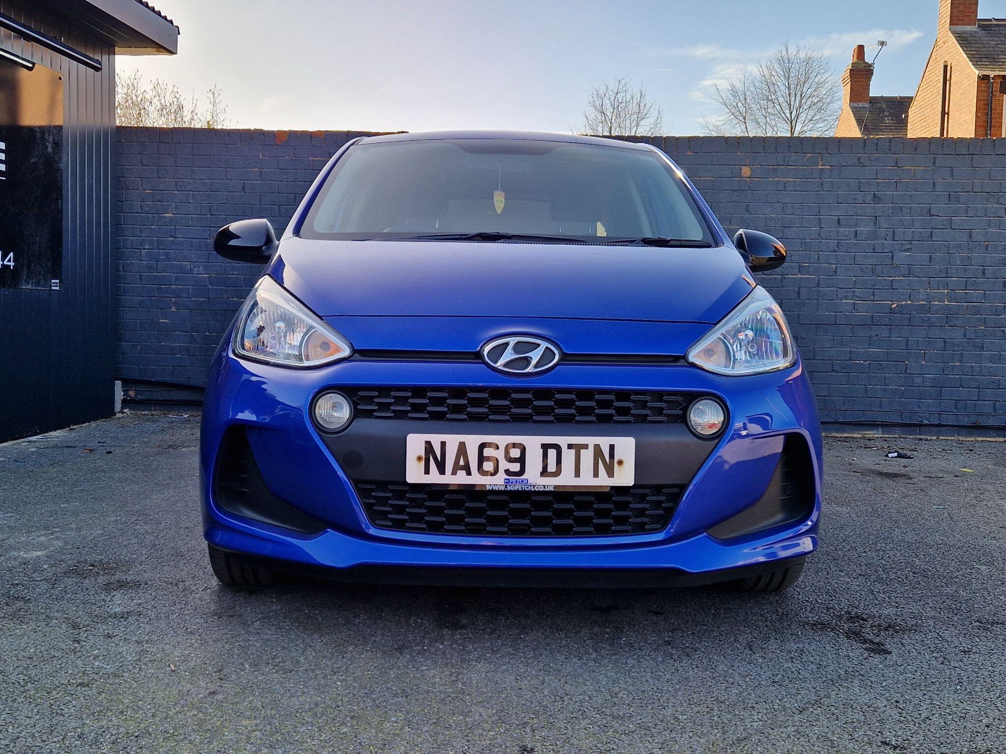 Hyundai i10 - Image 18