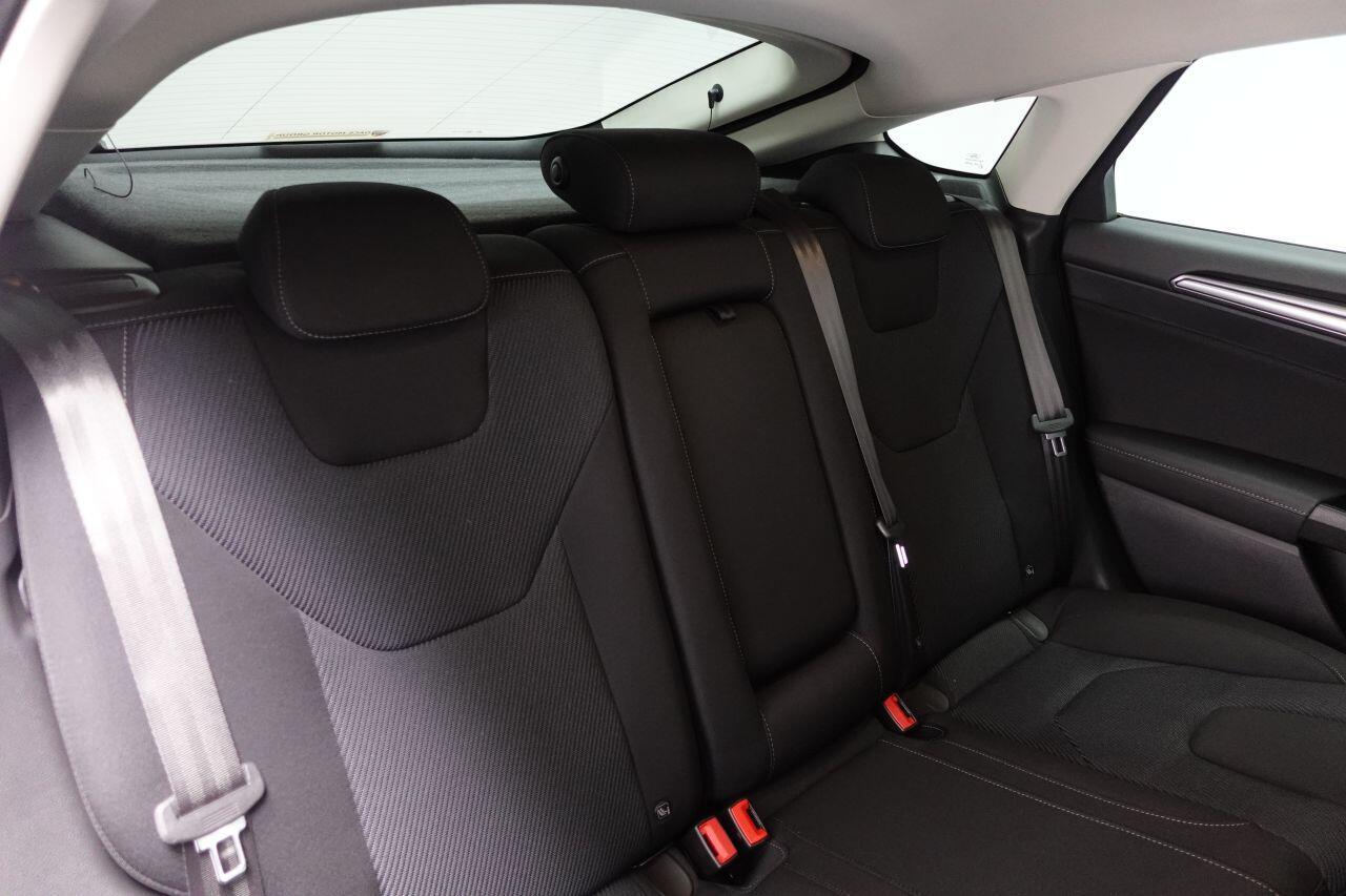 Ford Mondeo - Image 4