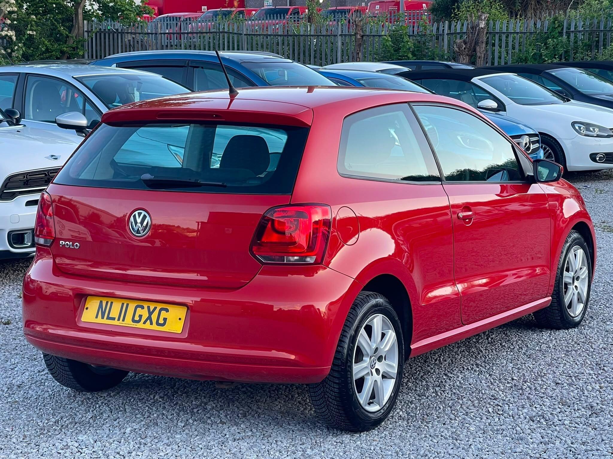 Volkswagen Polo - Image 8