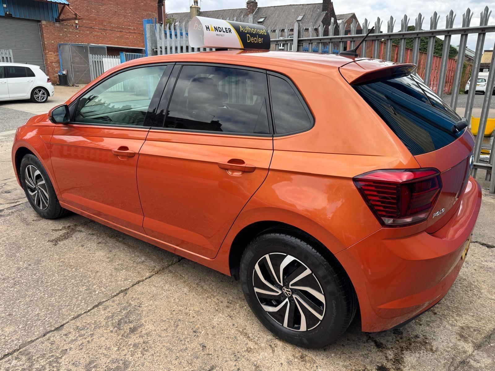 Volkswagen Polo - Image 18