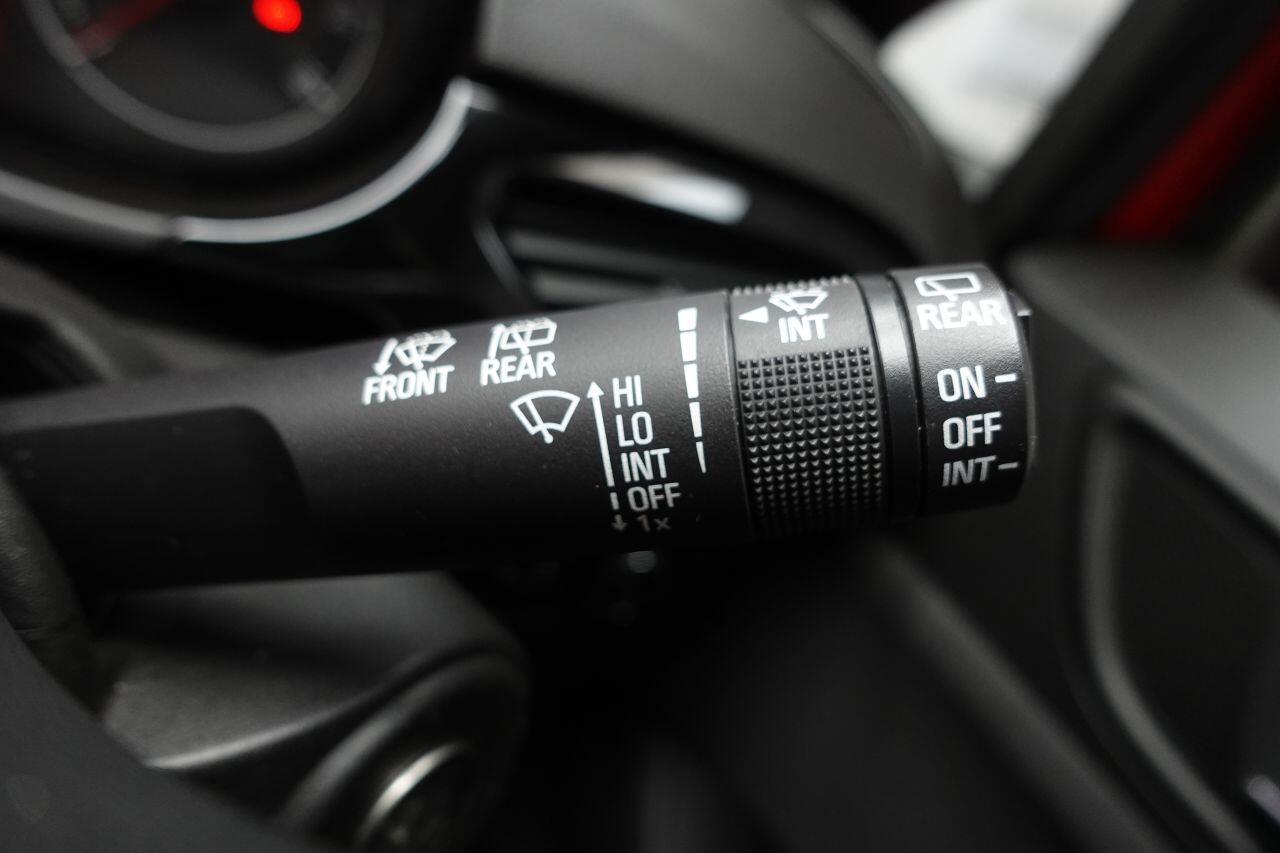 Vauxhall Corsa - Image 30