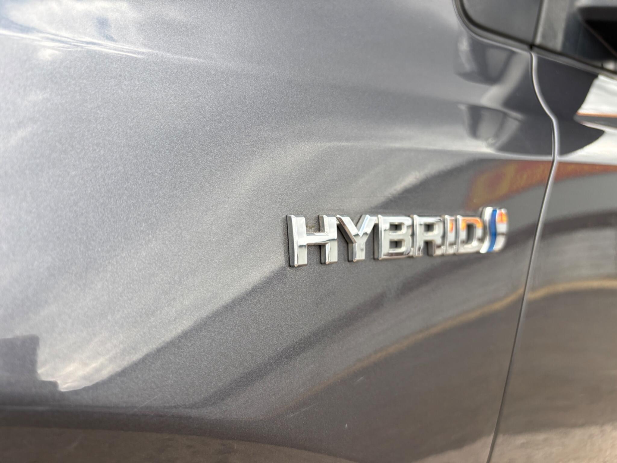 Toyota RAV4 - Image 17