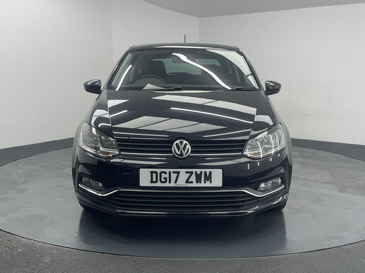 Volkswagen Polo - Image 8