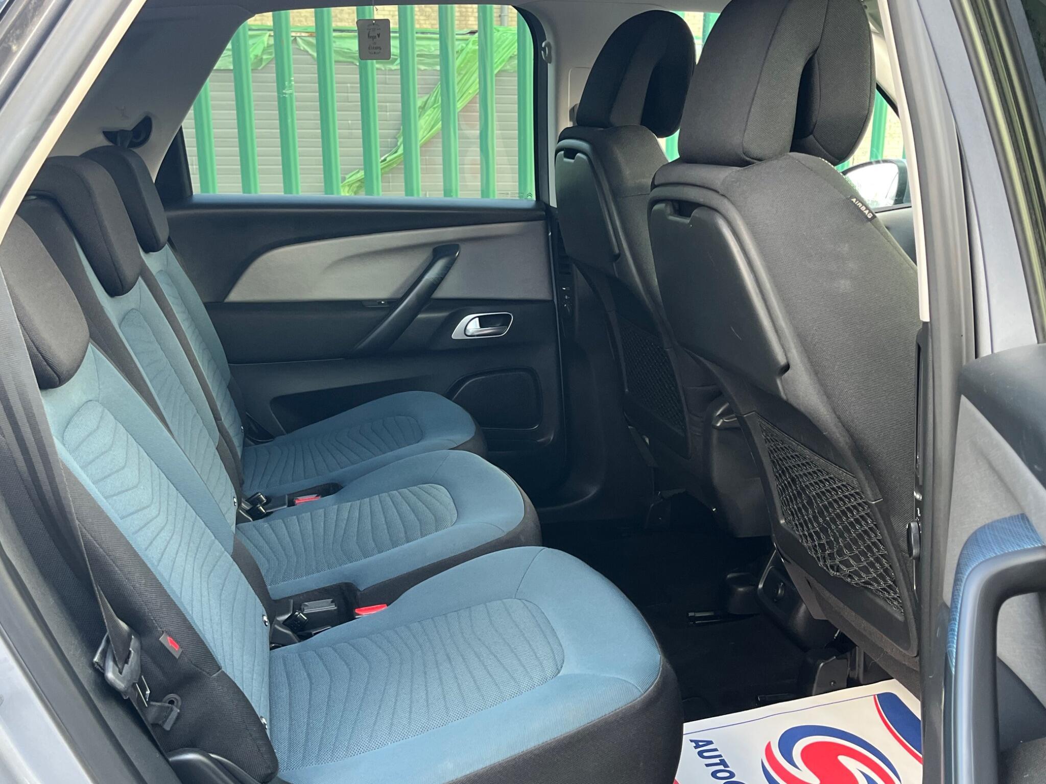 Citroen C4 Picasso - Image 29