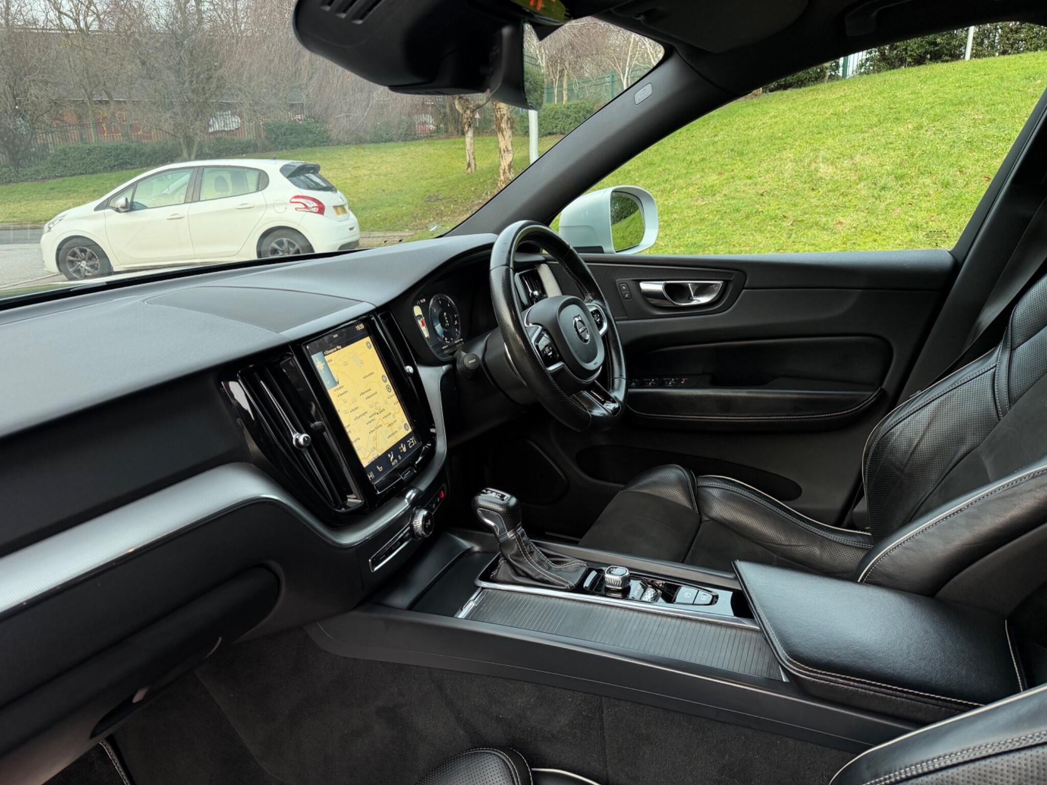 Volvo XC60 - Image 47