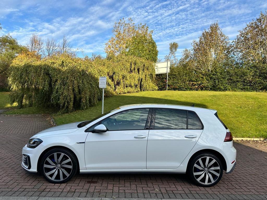 Volkswagen Golf - Image 7