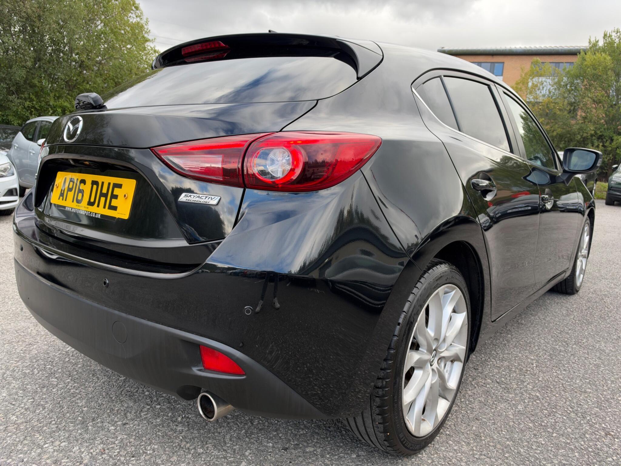 Mazda MAZDA3 - Image 14