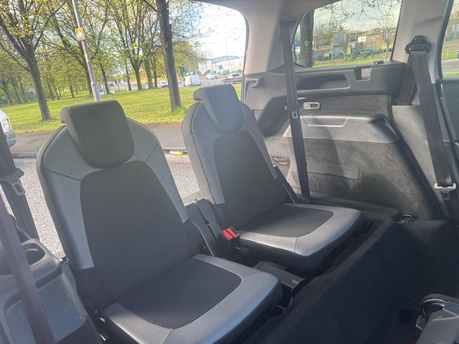 Citroen Grand C4 Picasso - Image 29