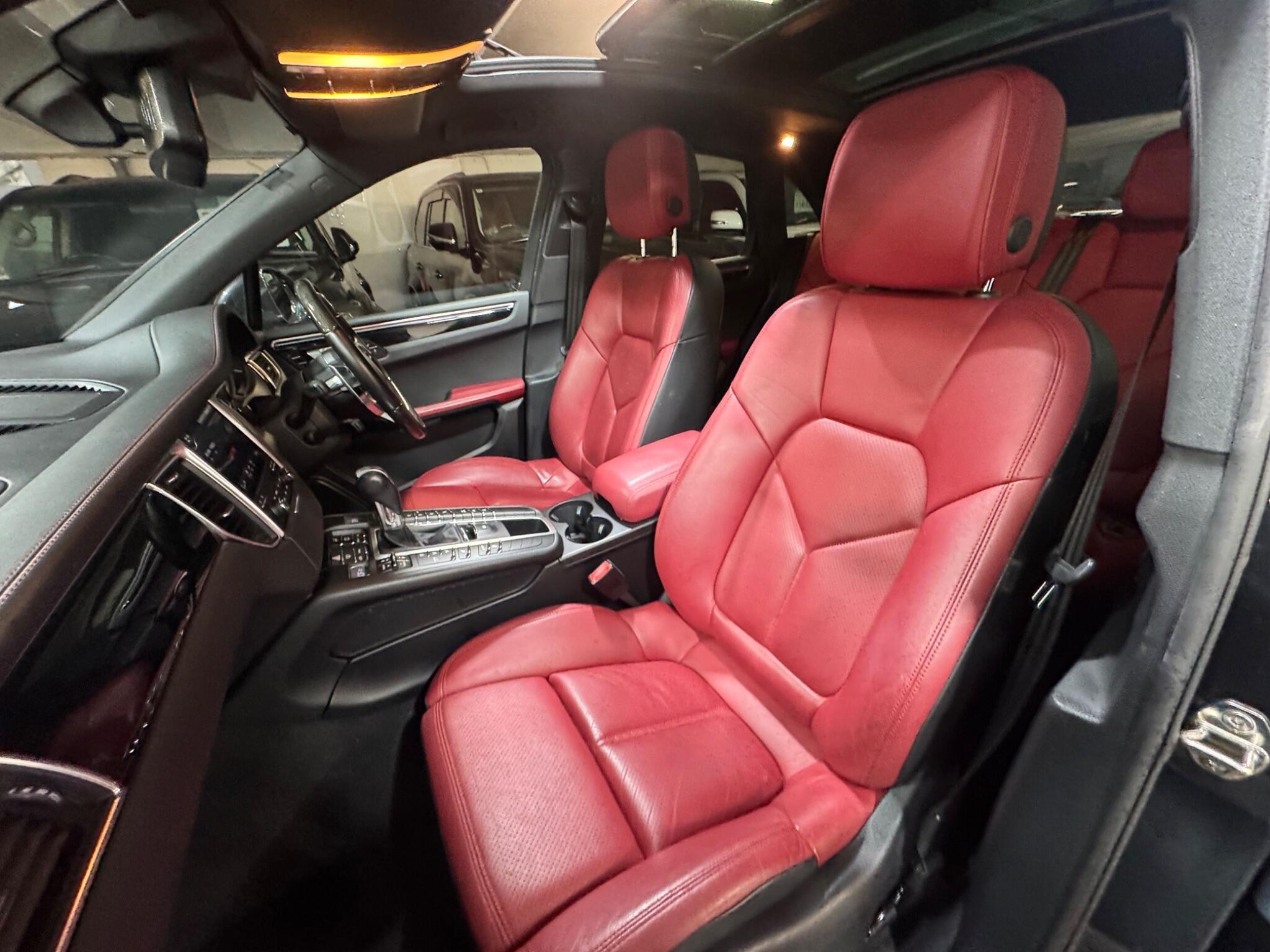 Porsche Macan - Image 9