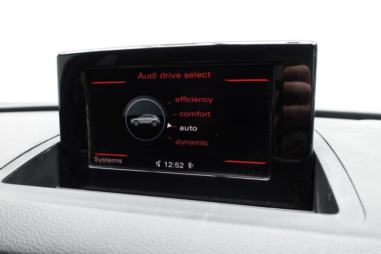 Audi Q3 - Image 30