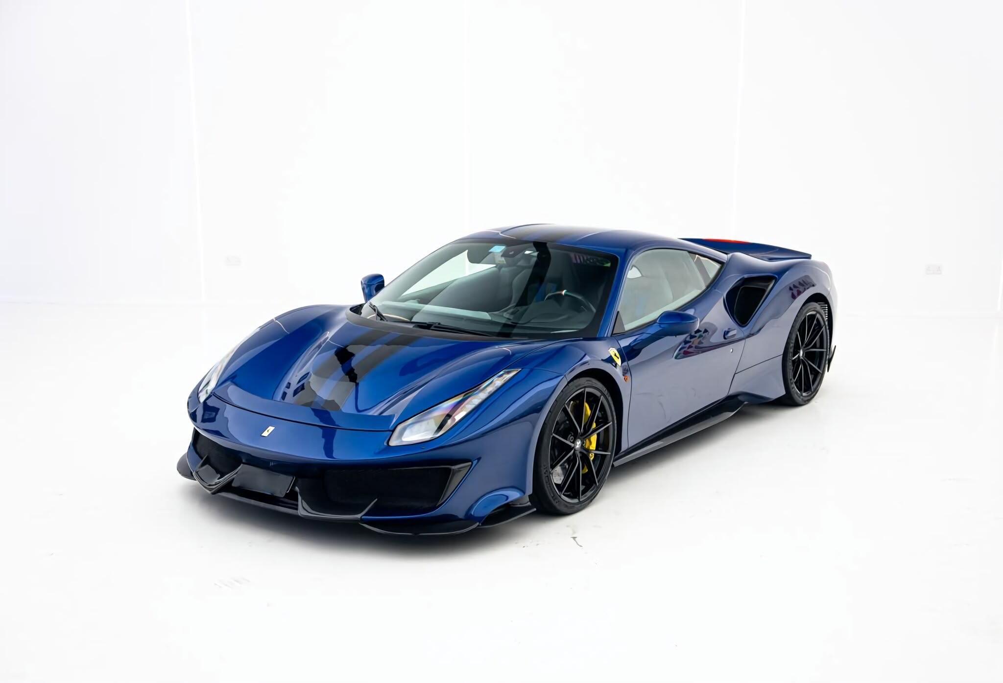 Ferrari 488 Pista - Image 17
