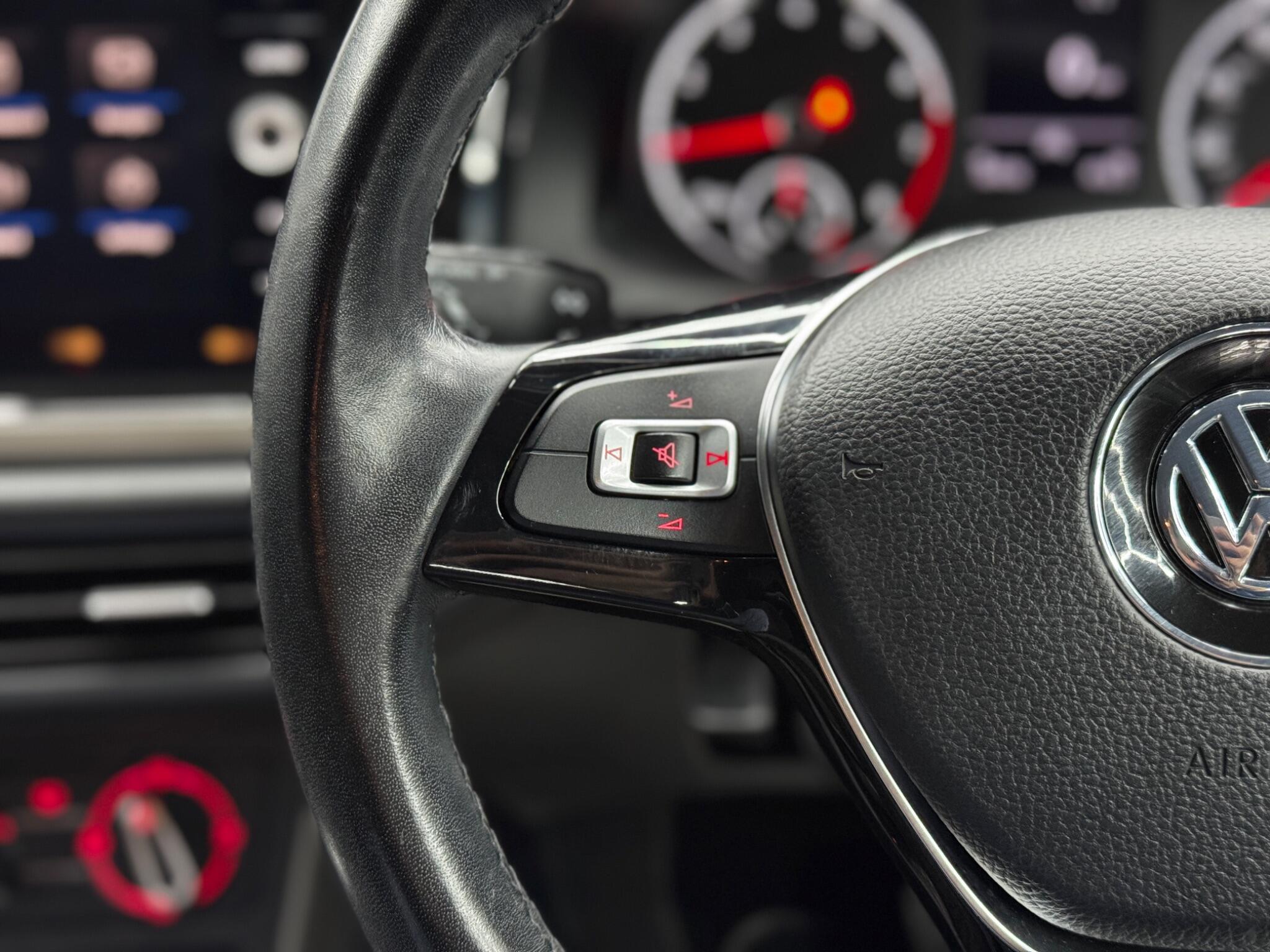 Volkswagen Polo - Image 20