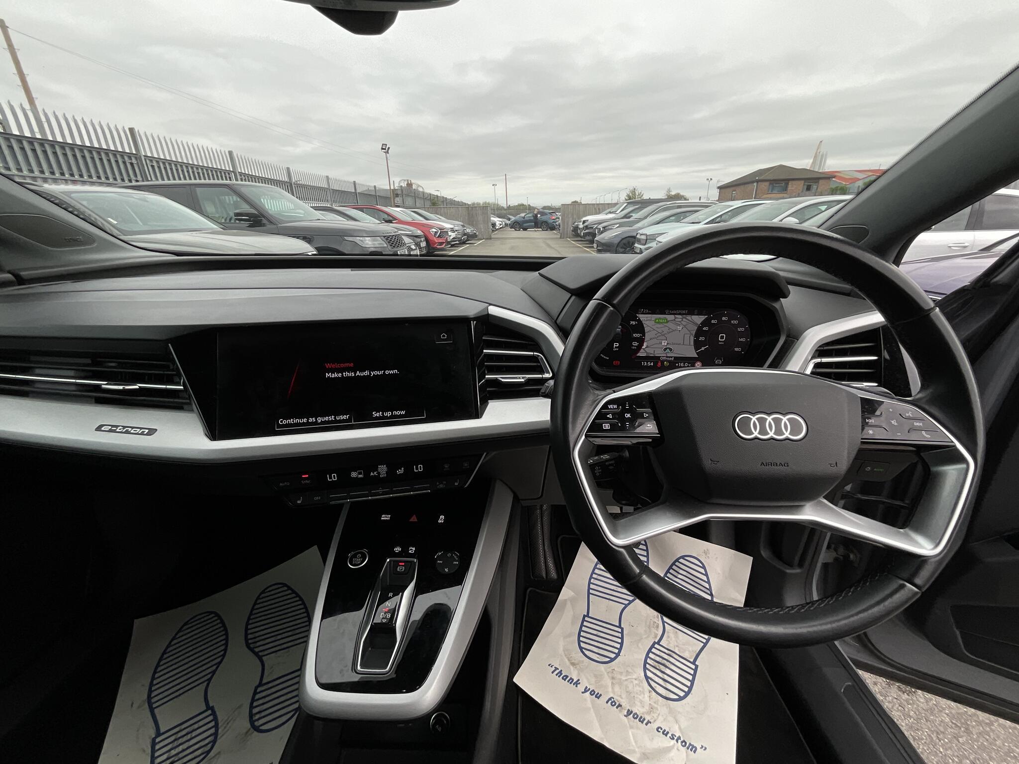 Audi Q4 E-Tron - Image 9