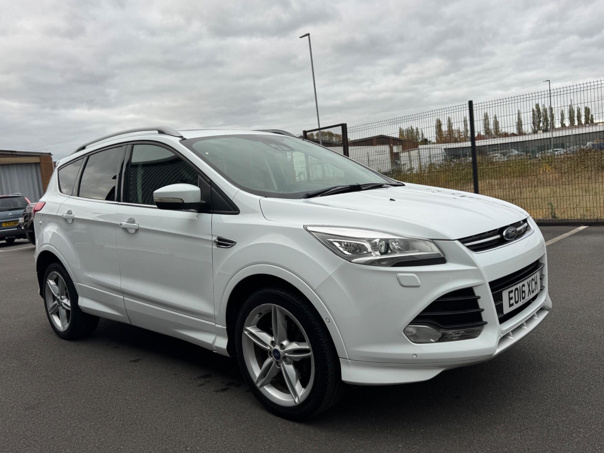 Ford Kuga - Image 2