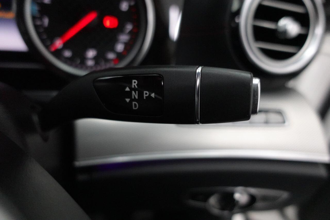 Mercedes-benz E Class - Image 18