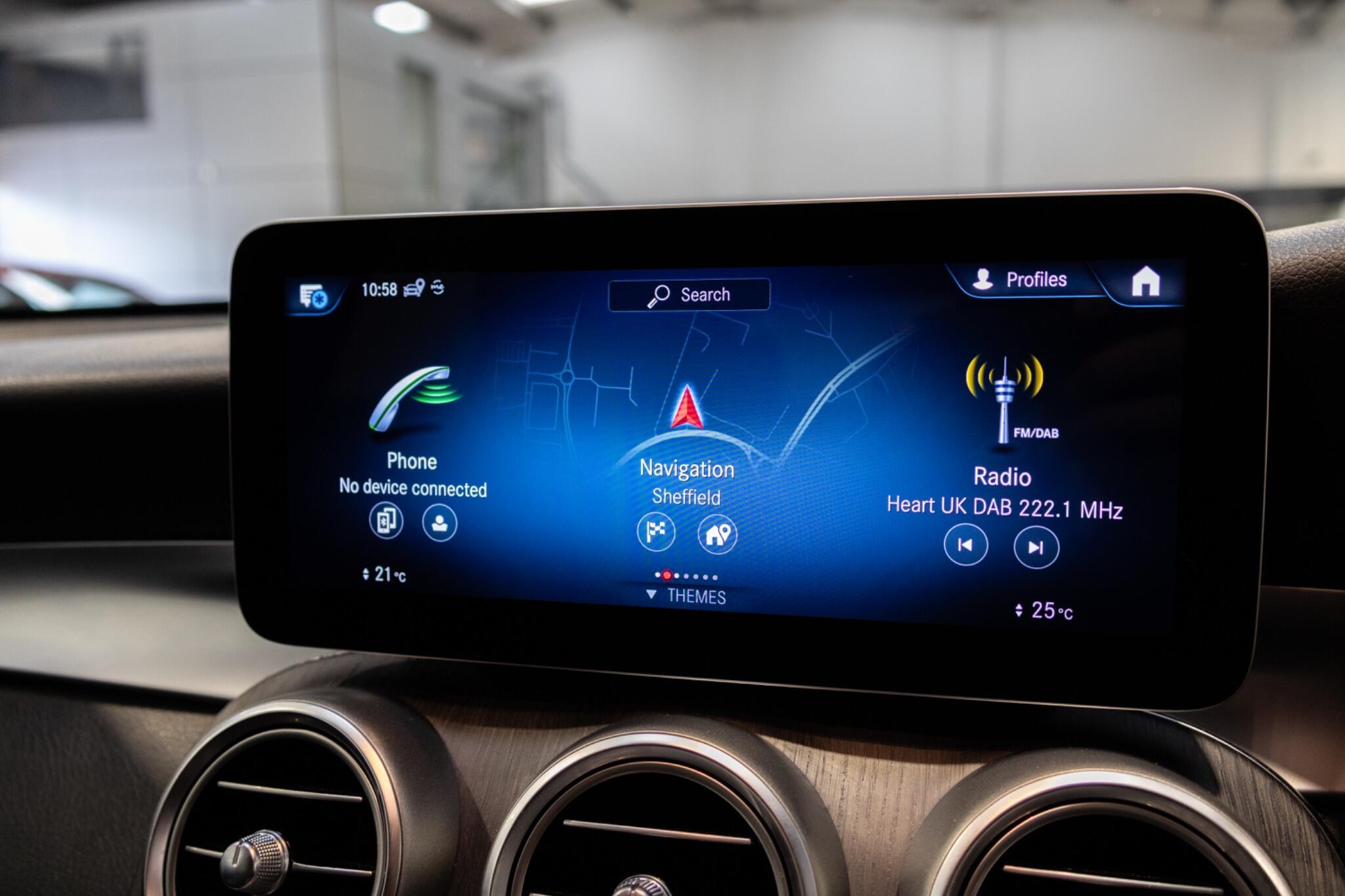 Mercedes GLC - Image 16