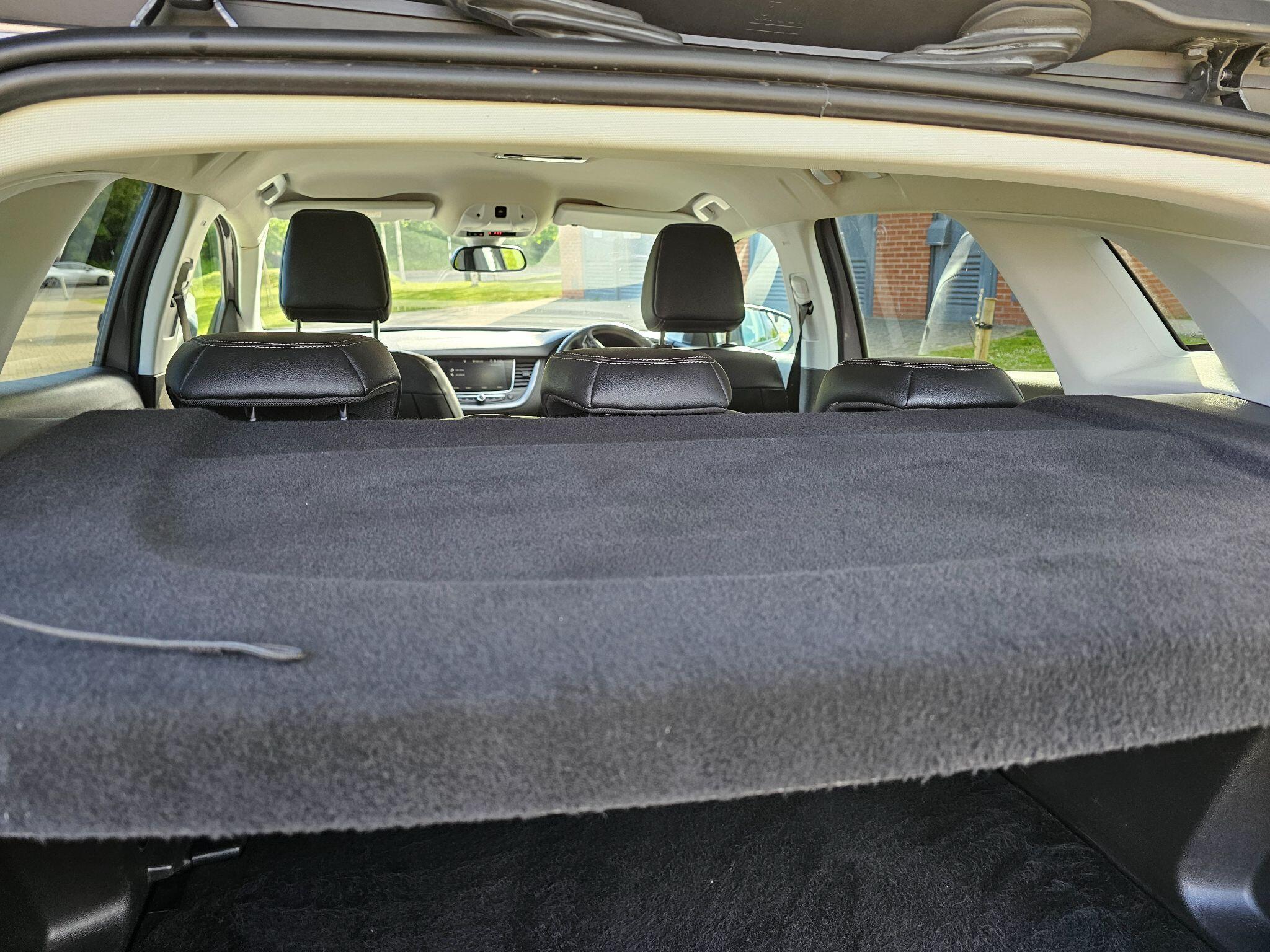 Vauxhall Grandland X - Image 13