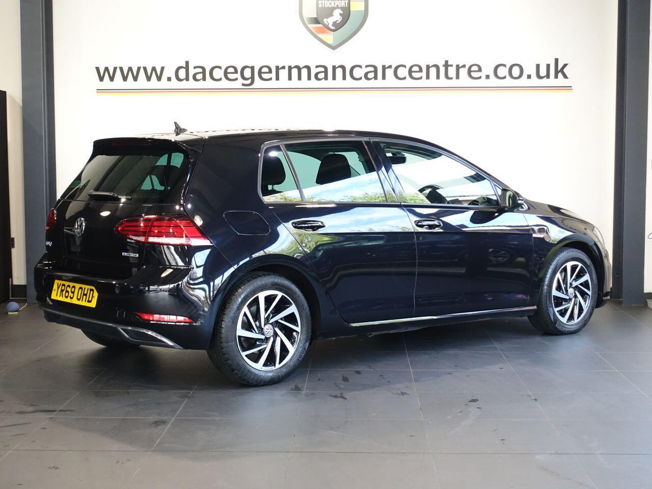 Volkswagen Golf - Image 6